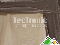 Toit taupe et paroi beige