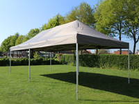 Tente pliante 4x8 sans parois latérales