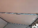 LED strips op nokpalen van partytent