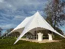 Stijlvolle stertent met wit dakzeil